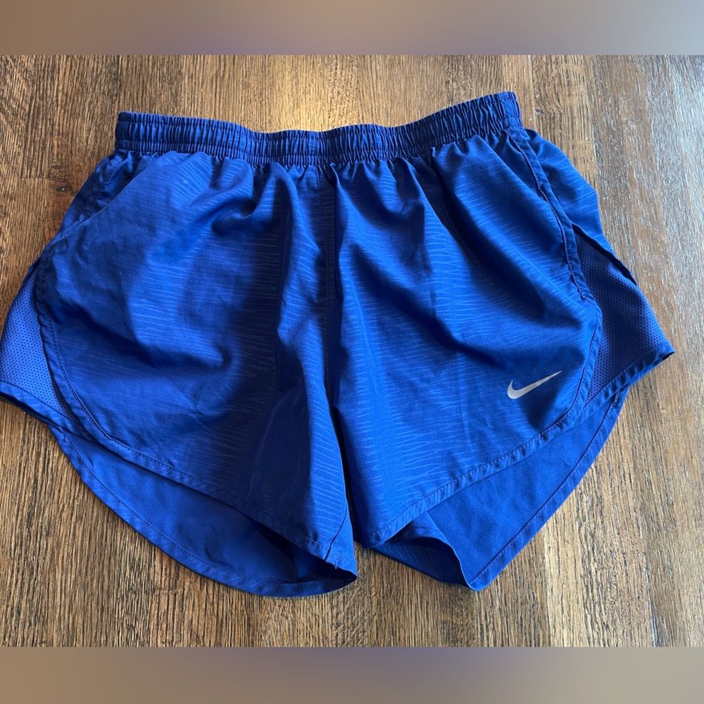 4 Pairs NIke/CRZ Yoga Running Shorts Walking Hiking Activewear- Size XS - Picture 2 of 15